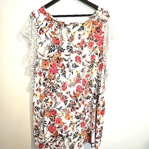 Torrid Floral Tunic with Lace Sleeves